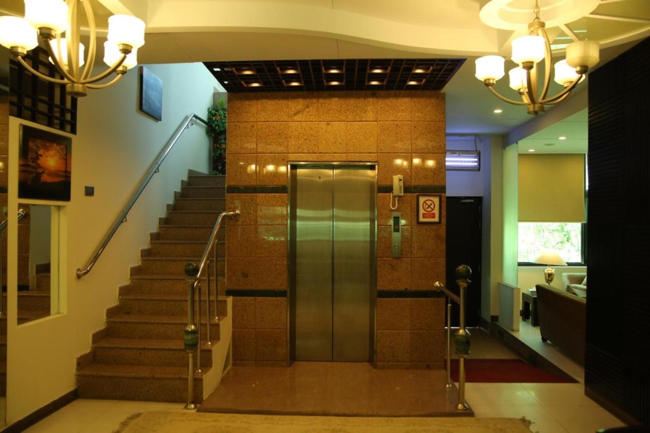 Sunset Suites Karachi Exterior photo